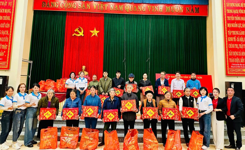 tet-doan-vien-cung-cong-ty-vimas-global